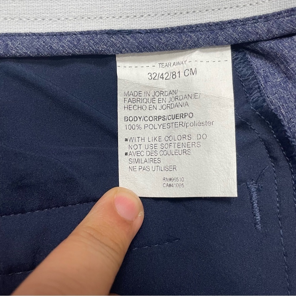 UNDER ARMOUR Golf Vented Shorts Men’s Size 32 Dark Blue 10" Inseam 4 Way Stretch - Picture 6 of 7